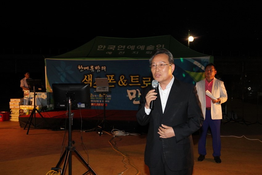 2.한여름 밤 한천에서 공연 즐기Go~ 무더위 날리Go~